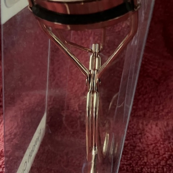 Eyelash curler - Picture 3 of 4